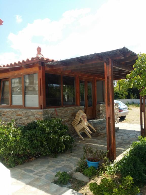 Esperides Apartment Batsíon Exterior foto