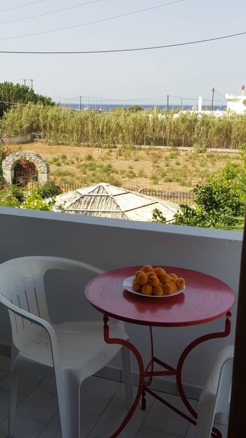 Esperides Apartment Batsíon Exterior foto